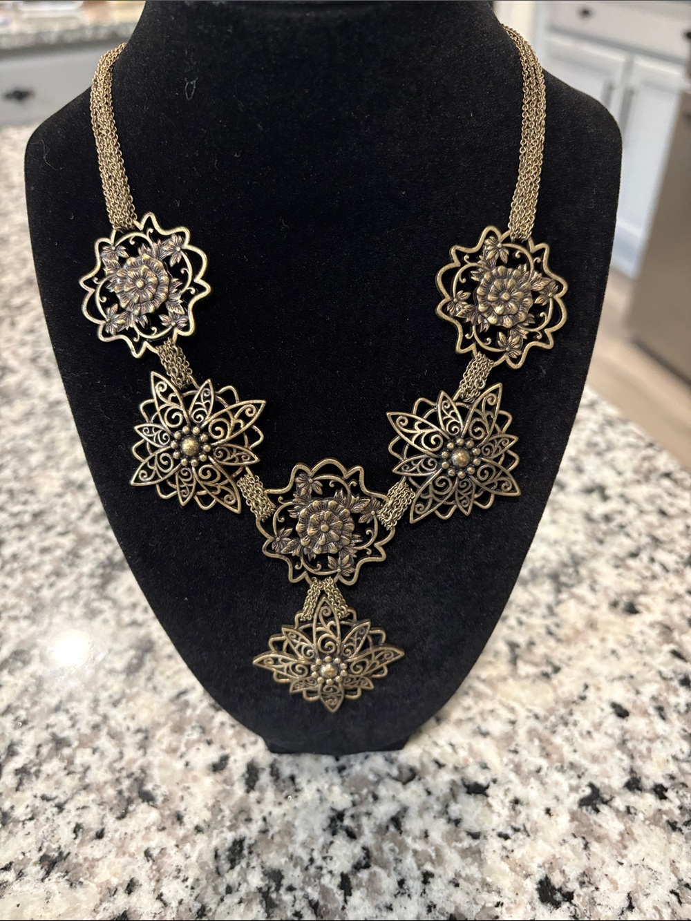 Vintage-Style Gold Floral Statement Necklace